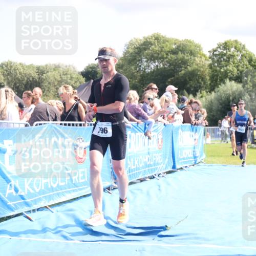 25.08.2024 - Elbe Triathlon Hamburg H.Heesch http://msf.ph/oto/6885025 25.08.2024 11:30:50 Ziel 719, 753, 758, 796 meine-sportfotos.de