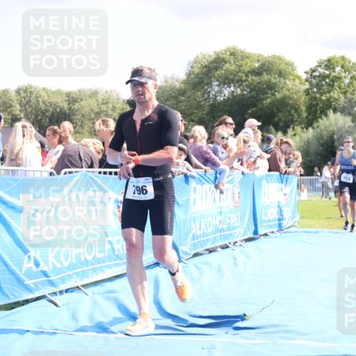 25.08.2024 - Elbe Triathlon Hamburg H.Heesch http://msf.ph/oto/6885031 25.08.2024 11:30:50 Ziel 719, 753, 758, 796 meine-sportfotos.de