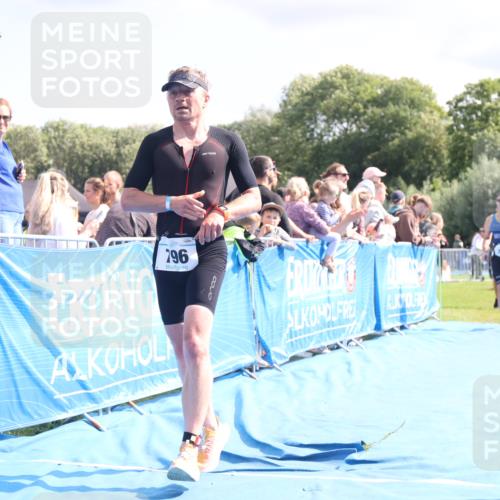 25.08.2024 - Elbe Triathlon Hamburg H.Heesch http://msf.ph/oto/6885039 25.08.2024 11:30:51 Ziel 719, 753, 758, 796 meine-sportfotos.de