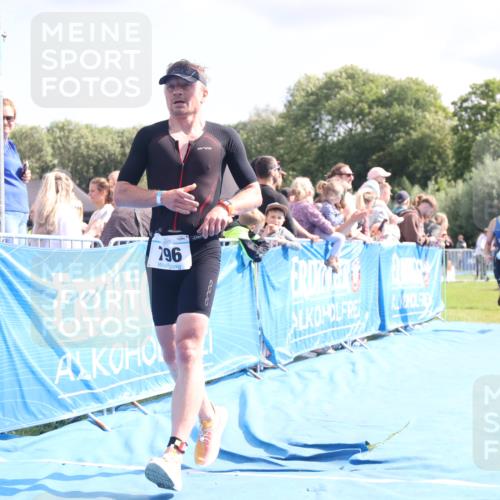 25.08.2024 - Elbe Triathlon Hamburg H.Heesch http://msf.ph/oto/6885041 25.08.2024 11:30:51 Ziel 719, 753, 758, 796 meine-sportfotos.de
