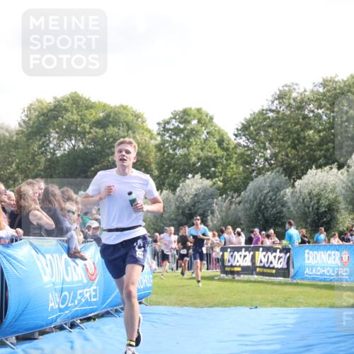 25.08.2024 - Elbe Triathlon Hamburg H.Heesch http://msf.ph/oto/6885044 25.08.2024 11:23:10 Ziel 205, 246, 558, 715, 727, 1845 meine-sportfotos.de