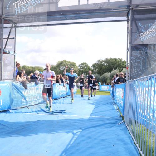 25.08.2024 - Elbe Triathlon Hamburg H.Heesch http://msf.ph/oto/6885080 25.08.2024 11:23:17 Ziel 205, 558, 645, 654, 727, 1845 meine-sportfotos.de