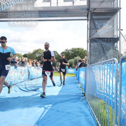 25.08.2024 - Elbe Triathlon Hamburg H.Heesch http://msf.ph/oto/6885100 25.08.2024 11:23:18 Ziel 205, 558, 645, 654, 727, 1845 meine-sportfotos.de