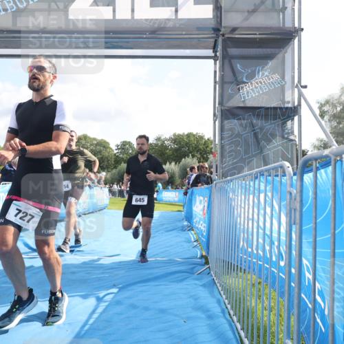 25.08.2024 - Elbe Triathlon Hamburg H.Heesch http://msf.ph/oto/6885112 25.08.2024 11:23:19 Ziel 205, 645, 654, 727, 1845 meine-sportfotos.de