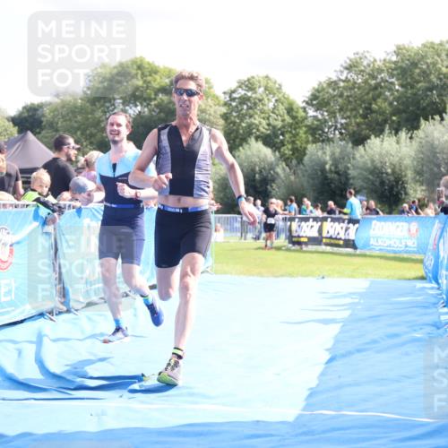25.08.2024 - Elbe Triathlon Hamburg H.Heesch http://msf.ph/oto/6885136 25.08.2024 11:31:00 Ziel 630, 719, 753, 1435 meine-sportfotos.de