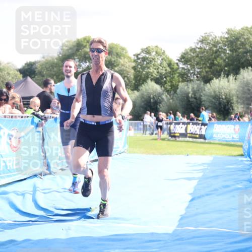 25.08.2024 - Elbe Triathlon Hamburg H.Heesch http://msf.ph/oto/6885141 25.08.2024 11:31:00 Ziel 630, 719, 753, 1435 meine-sportfotos.de