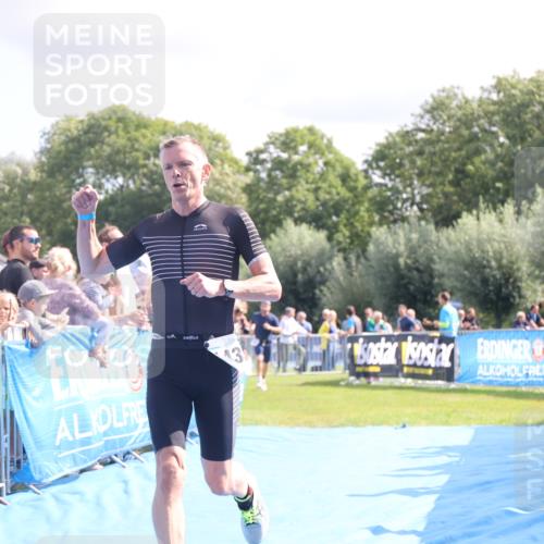 25.08.2024 - Elbe Triathlon Hamburg H.Heesch http://msf.ph/oto/6885194 25.08.2024 11:31:09 Ziel 300, 752, 1433 meine-sportfotos.de