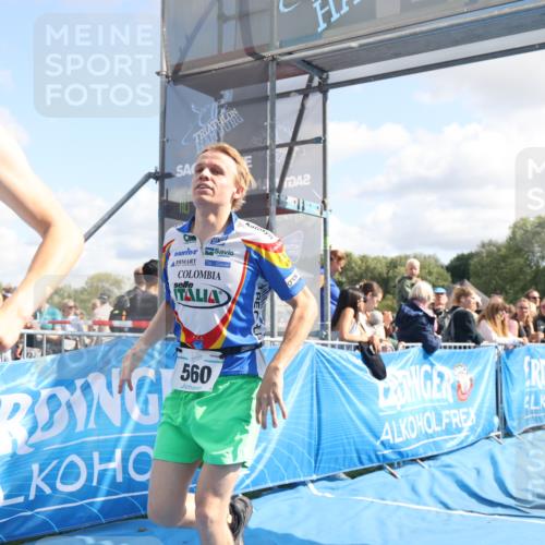 25.08.2024 - Elbe Triathlon Hamburg H.Heesch http://msf.ph/oto/6885229 25.08.2024 11:23:50 Ziel 560, 612 meine-sportfotos.de