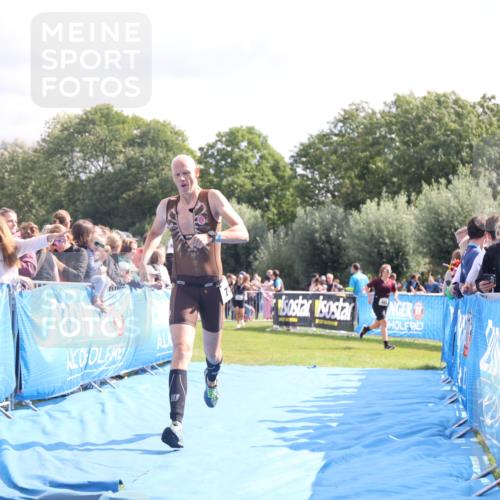 25.08.2024 - Elbe Triathlon Hamburg H.Heesch http://msf.ph/oto/6885251 25.08.2024 11:23:59 Ziel 776 meine-sportfotos.de
