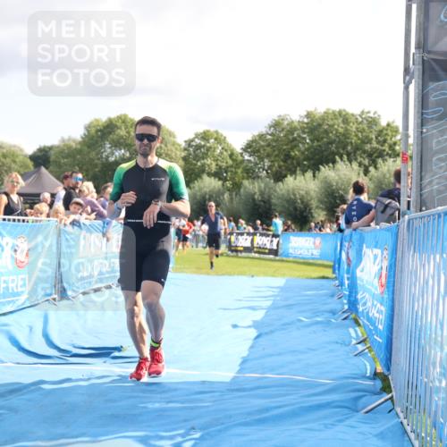 25.08.2024 - Elbe Triathlon Hamburg H.Heesch http://msf.ph/oto/6885296 25.08.2024 11:31:24 Ziel 356, 366, 587, 643, 752, 761 meine-sportfotos.de