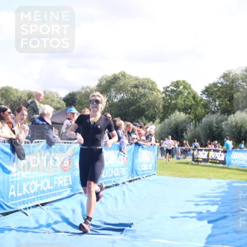 25.08.2024 - Elbe Triathlon Hamburg H.Heesch http://msf.ph/oto/6885301 25.08.2024 11:24:12 Ziel 506, 648 meine-sportfotos.de
