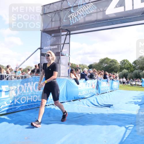 25.08.2024 - Elbe Triathlon Hamburg H.Heesch http://msf.ph/oto/6885341 25.08.2024 11:24:13 Ziel 506, 648 meine-sportfotos.de