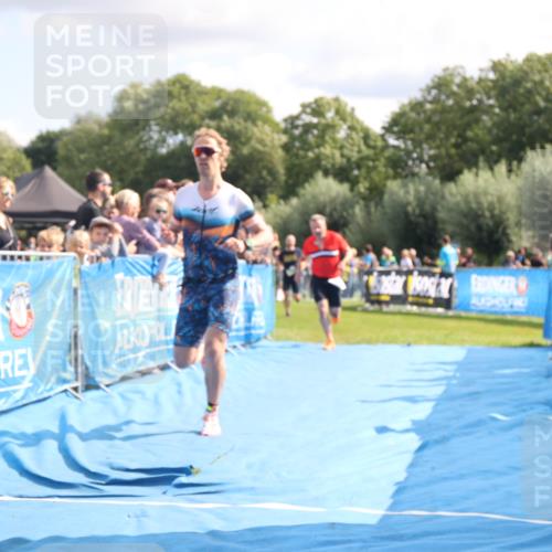25.08.2024 - Elbe Triathlon Hamburg H.Heesch http://msf.ph/oto/6885348 25.08.2024 11:31:29 Ziel 356, 366, 587, 643, 736, 761 meine-sportfotos.de