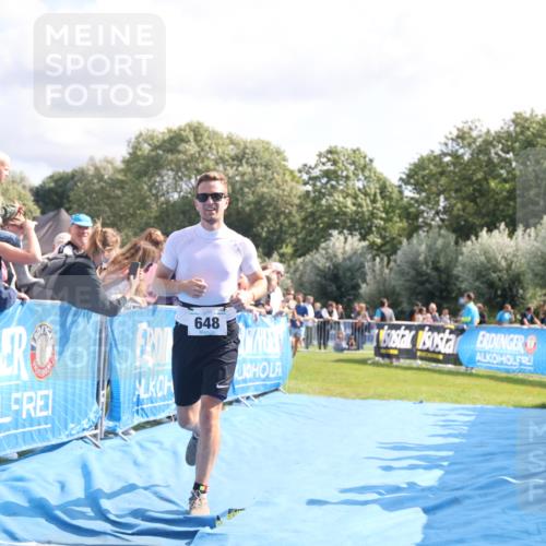 25.08.2024 - Elbe Triathlon Hamburg H.Heesch http://msf.ph/oto/6885363 25.08.2024 11:24:19 Ziel 506, 648 meine-sportfotos.de