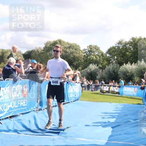 25.08.2024 - Elbe Triathlon Hamburg H.Heesch http://msf.ph/oto/6885369 25.08.2024 11:24:19 Ziel 506, 648 meine-sportfotos.de