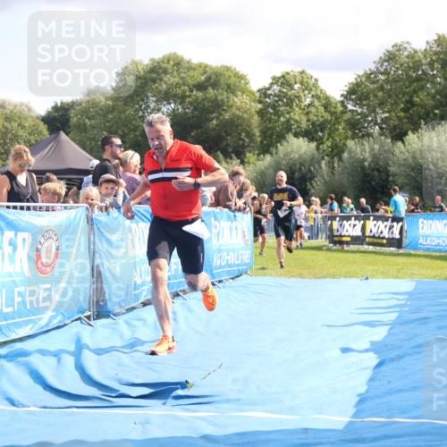 25.08.2024 - Elbe Triathlon Hamburg H.Heesch http://msf.ph/oto/6885374 25.08.2024 11:31:31 Ziel 356, 366, 587, 643, 711, 736, 761 meine-sportfotos.de