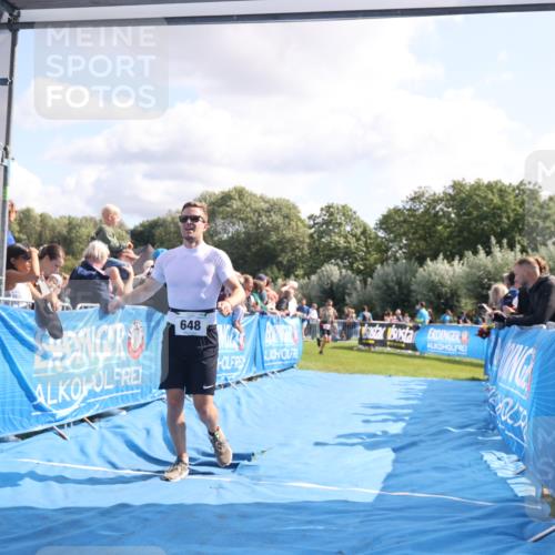 25.08.2024 - Elbe Triathlon Hamburg H.Heesch http://msf.ph/oto/6885379 25.08.2024 11:24:19 Ziel 506, 648 meine-sportfotos.de