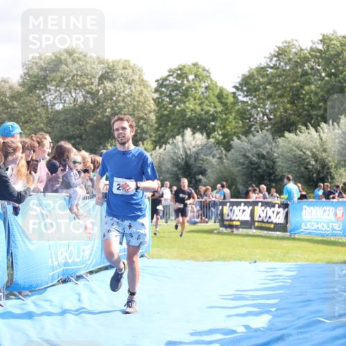 25.08.2024 - Elbe Triathlon Hamburg H.Heesch http://msf.ph/oto/6885393 25.08.2024 11:24:26 Ziel 255, 269, 327, 648, 697 meine-sportfotos.de
