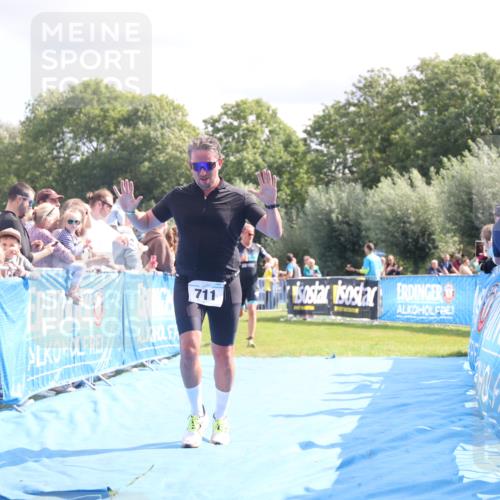 25.08.2024 - Elbe Triathlon Hamburg H.Heesch http://msf.ph/oto/6885457 25.08.2024 11:31:37 Ziel 366, 711, 736, 761, 784 meine-sportfotos.de