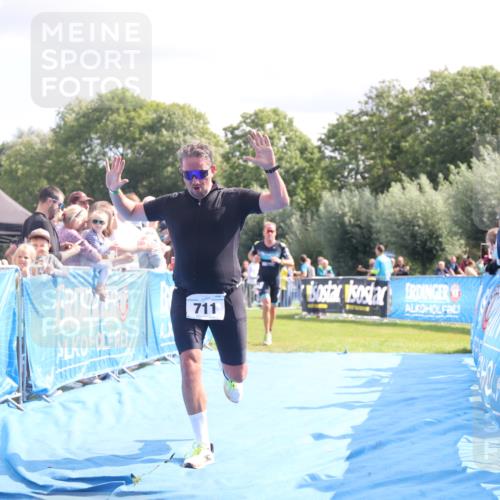 25.08.2024 - Elbe Triathlon Hamburg H.Heesch http://msf.ph/oto/6885465 25.08.2024 11:31:37 Ziel 366, 711, 736, 761, 784 meine-sportfotos.de