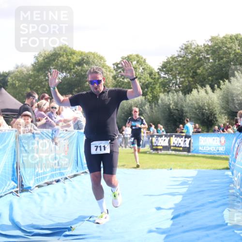 25.08.2024 - Elbe Triathlon Hamburg H.Heesch http://msf.ph/oto/6885469 25.08.2024 11:31:37 Ziel 366, 711, 736, 761, 784 meine-sportfotos.de