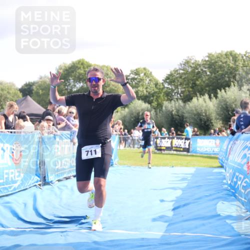 25.08.2024 - Elbe Triathlon Hamburg H.Heesch http://msf.ph/oto/6885482 25.08.2024 11:31:38 Ziel 366, 711, 736, 784 meine-sportfotos.de