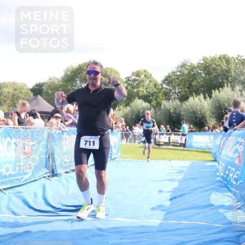 25.08.2024 - Elbe Triathlon Hamburg H.Heesch http://msf.ph/oto/6885486 25.08.2024 11:31:38 Ziel 366, 711, 736, 784 meine-sportfotos.de