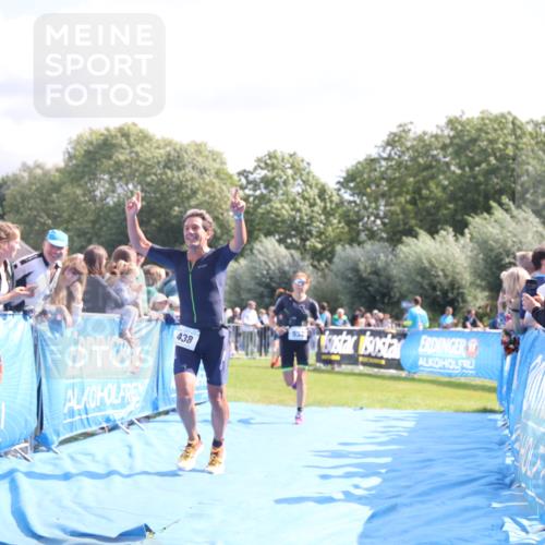 25.08.2024 - Elbe Triathlon Hamburg H.Heesch http://msf.ph/oto/6885508 25.08.2024 11:24:36 Ziel 269, 327, 431, 438, 534, 697 meine-sportfotos.de