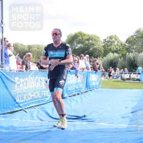 25.08.2024 - Elbe Triathlon Hamburg H.Heesch http://msf.ph/oto/6885525 25.08.2024 11:31:41 Ziel 289, 711, 736, 784 meine-sportfotos.de