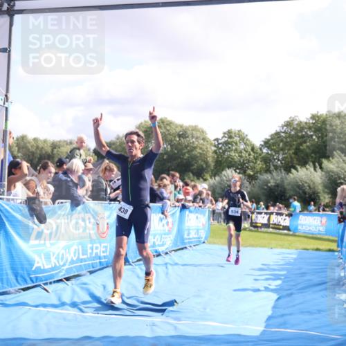 25.08.2024 - Elbe Triathlon Hamburg H.Heesch http://msf.ph/oto/6885526 25.08.2024 11:24:36 Ziel 269, 327, 431, 438, 534, 697 meine-sportfotos.de