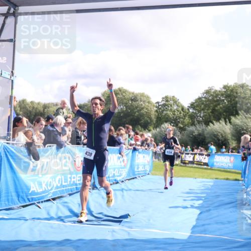 25.08.2024 - Elbe Triathlon Hamburg H.Heesch http://msf.ph/oto/6885528 25.08.2024 11:24:36 Ziel 269, 327, 431, 438, 534, 697 meine-sportfotos.de