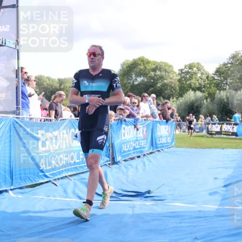 25.08.2024 - Elbe Triathlon Hamburg H.Heesch http://msf.ph/oto/6885529 25.08.2024 11:31:41 Ziel 289, 711, 736, 784 meine-sportfotos.de