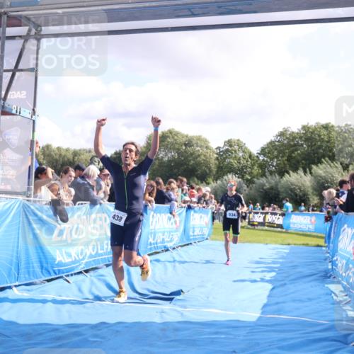 25.08.2024 - Elbe Triathlon Hamburg H.Heesch http://msf.ph/oto/6885532 25.08.2024 11:24:37 Ziel 269, 327, 431, 438, 534, 697 meine-sportfotos.de