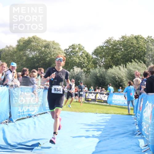 25.08.2024 - Elbe Triathlon Hamburg H.Heesch http://msf.ph/oto/6885544 25.08.2024 11:24:37 Ziel 269, 327, 431, 438, 534, 697 meine-sportfotos.de