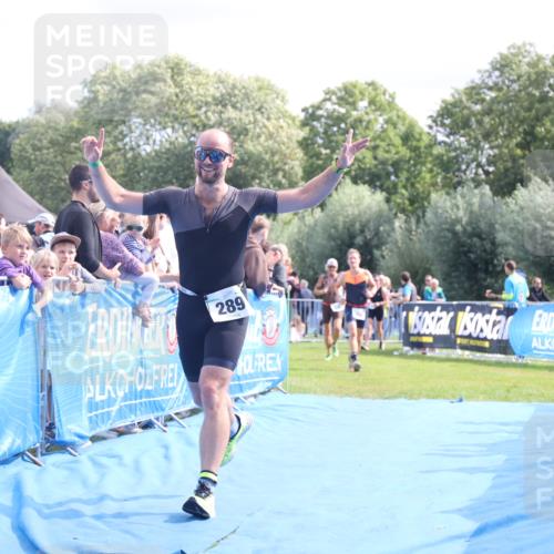 25.08.2024 - Elbe Triathlon Hamburg H.Heesch http://msf.ph/oto/6885547 25.08.2024 11:31:48 Ziel 289, 350, 418, 784 meine-sportfotos.de