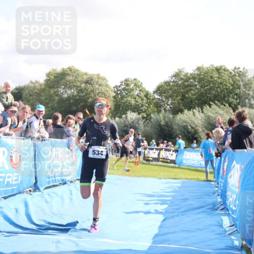 25.08.2024 - Elbe Triathlon Hamburg H.Heesch http://msf.ph/oto/6885548 25.08.2024 11:24:38 Ziel 269, 327, 431, 438, 534, 697 meine-sportfotos.de