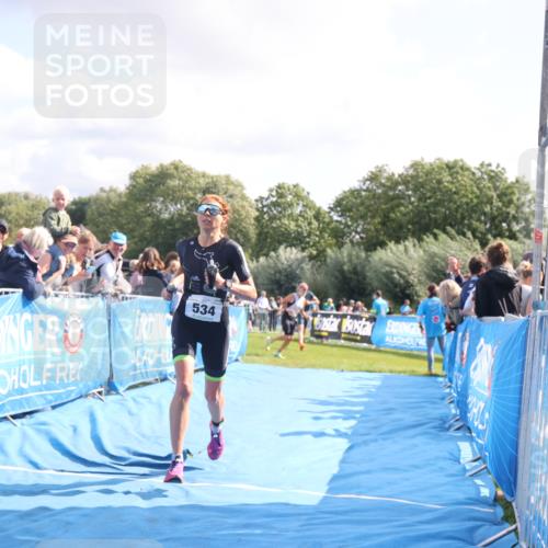 25.08.2024 - Elbe Triathlon Hamburg H.Heesch http://msf.ph/oto/6885554 25.08.2024 11:24:38 Ziel 269, 327, 431, 438, 534, 697 meine-sportfotos.de