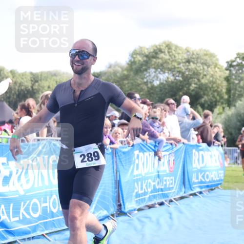 25.08.2024 - Elbe Triathlon Hamburg H.Heesch http://msf.ph/oto/6885567 25.08.2024 11:31:48 Ziel 289, 350, 418, 784 meine-sportfotos.de