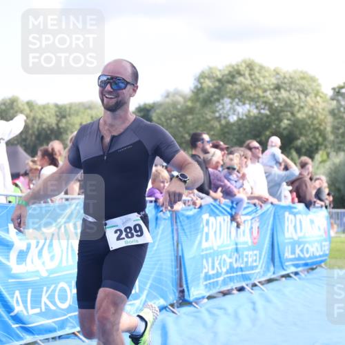 25.08.2024 - Elbe Triathlon Hamburg H.Heesch http://msf.ph/oto/6885569 25.08.2024 11:31:48 Ziel 289, 350, 418, 784 meine-sportfotos.de
