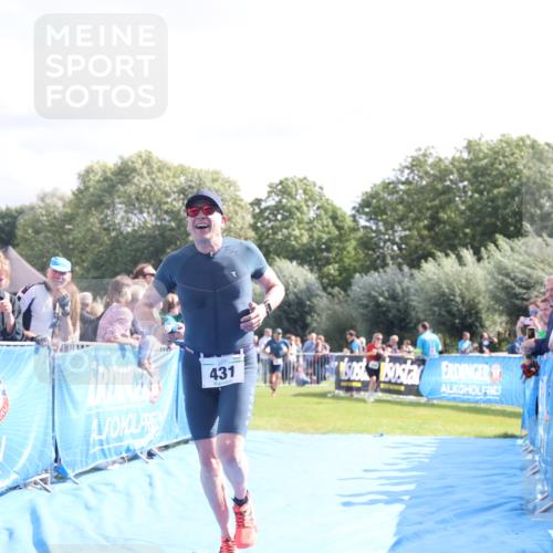 25.08.2024 - Elbe Triathlon Hamburg H.Heesch http://msf.ph/oto/6885587 25.08.2024 11:24:42 Ziel 302, 431, 438, 534 meine-sportfotos.de
