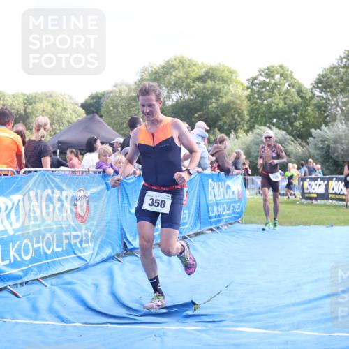 25.08.2024 - Elbe Triathlon Hamburg H.Heesch http://msf.ph/oto/6885588 25.08.2024 11:31:52 Ziel 289, 350, 418 meine-sportfotos.de