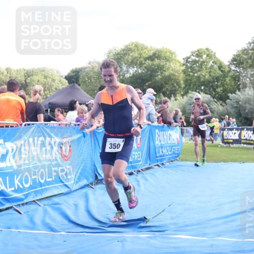 25.08.2024 - Elbe Triathlon Hamburg H.Heesch http://msf.ph/oto/6885590 25.08.2024 11:31:52 Ziel 289, 350, 418 meine-sportfotos.de