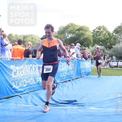 25.08.2024 - Elbe Triathlon Hamburg H.Heesch http://msf.ph/oto/6885601 25.08.2024 11:31:53 Ziel 289, 350, 418, 698 meine-sportfotos.de