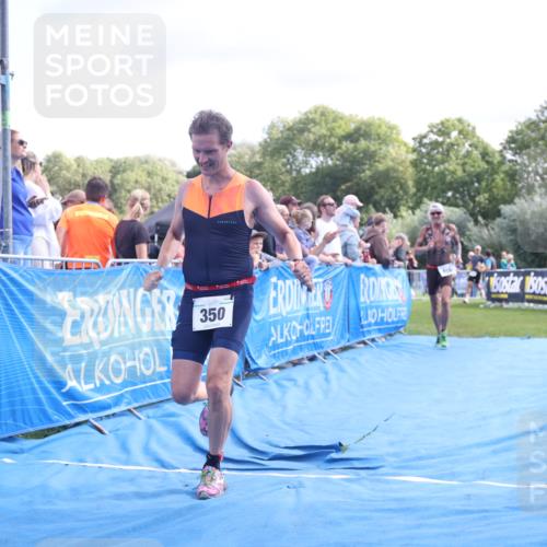 25.08.2024 - Elbe Triathlon Hamburg H.Heesch http://msf.ph/oto/6885603 25.08.2024 11:31:53 Ziel 289, 350, 418, 698 meine-sportfotos.de