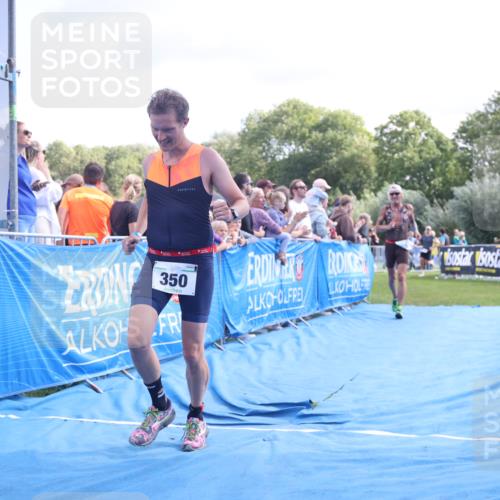 25.08.2024 - Elbe Triathlon Hamburg H.Heesch http://msf.ph/oto/6885607 25.08.2024 11:31:53 Ziel 289, 350, 418, 698 meine-sportfotos.de