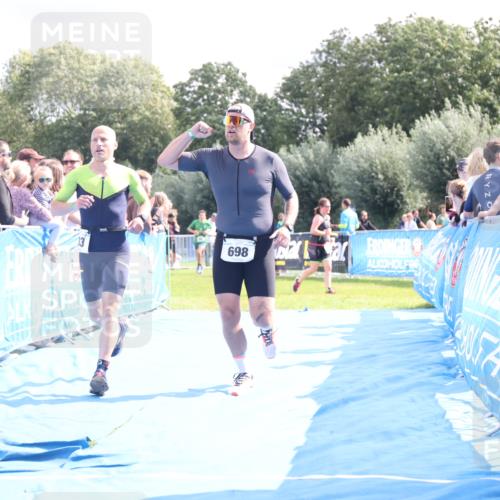 25.08.2024 - Elbe Triathlon Hamburg H.Heesch http://msf.ph/oto/6885646 25.08.2024 11:32:00 Ziel 350, 418, 585, 698, 733 meine-sportfotos.de