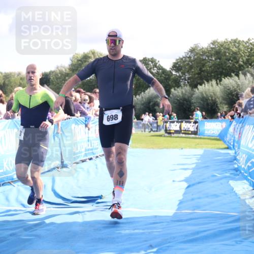25.08.2024 - Elbe Triathlon Hamburg H.Heesch http://msf.ph/oto/6885683 25.08.2024 11:32:01 Ziel 418, 585, 698, 733 meine-sportfotos.de