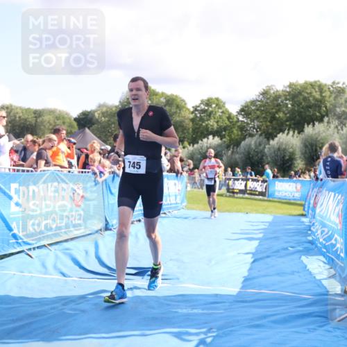 25.08.2024 - Elbe Triathlon Hamburg H.Heesch http://msf.ph/oto/6885848 25.08.2024 11:32:38 Ziel 370, 745 meine-sportfotos.de