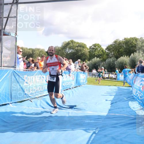 25.08.2024 - Elbe Triathlon Hamburg H.Heesch http://msf.ph/oto/6885892 25.08.2024 11:32:41 Ziel 370, 745 meine-sportfotos.de