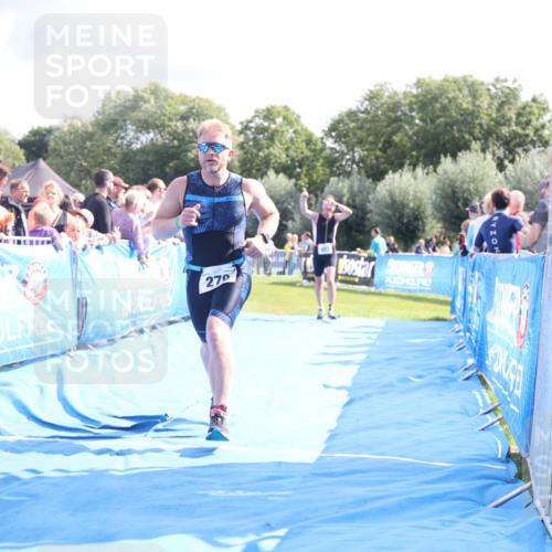 25.08.2024 - Elbe Triathlon Hamburg H.Heesch http://msf.ph/oto/6885917 25.08.2024 11:32:50 Ziel 279, 407 meine-sportfotos.de